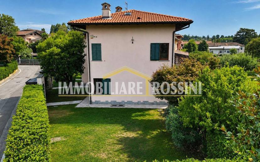 Villa a schiera via Costituzione 8a, Buguggiate — foto 49 di 49