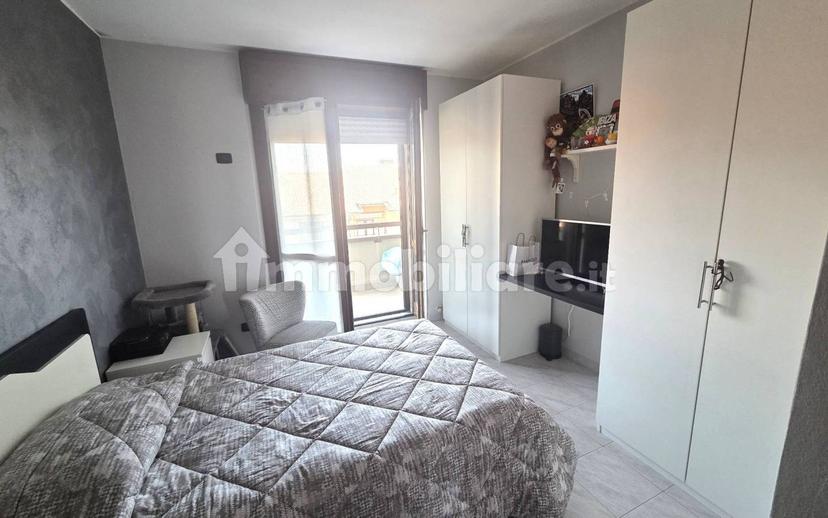 Trilocale via Don Natale Villa, Caponago — foto 9 di 13