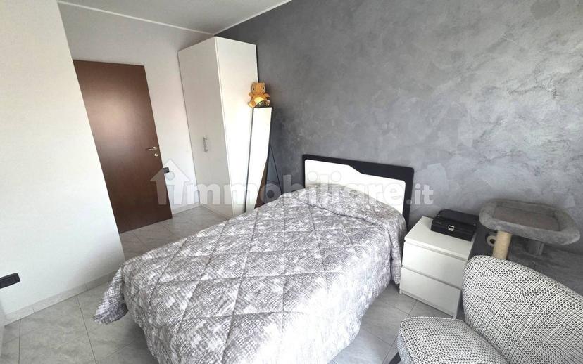 Trilocale via Don Natale Villa, Caponago — foto 4 di 13