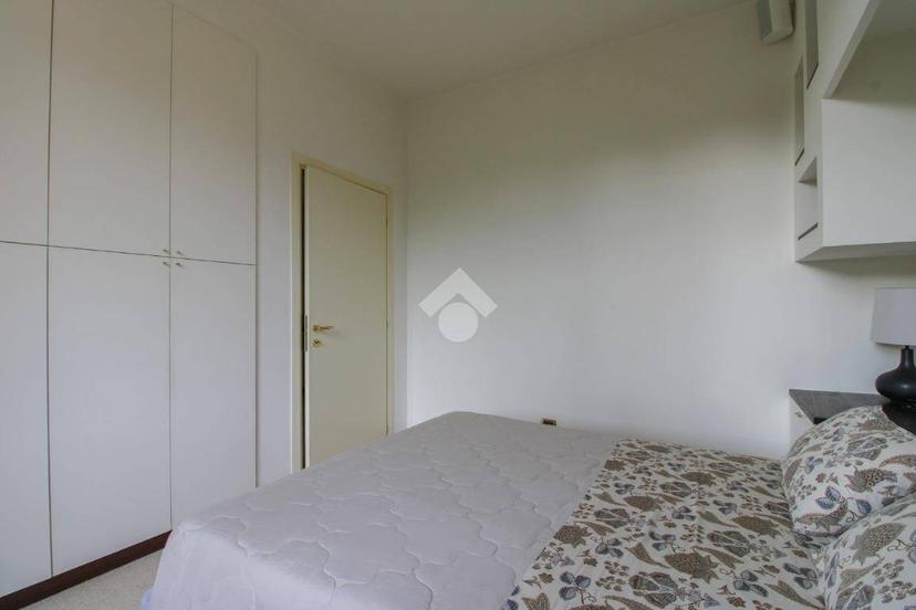 Bilocale via Roma, Centro, Gardone Riviera — foto 3 di 32