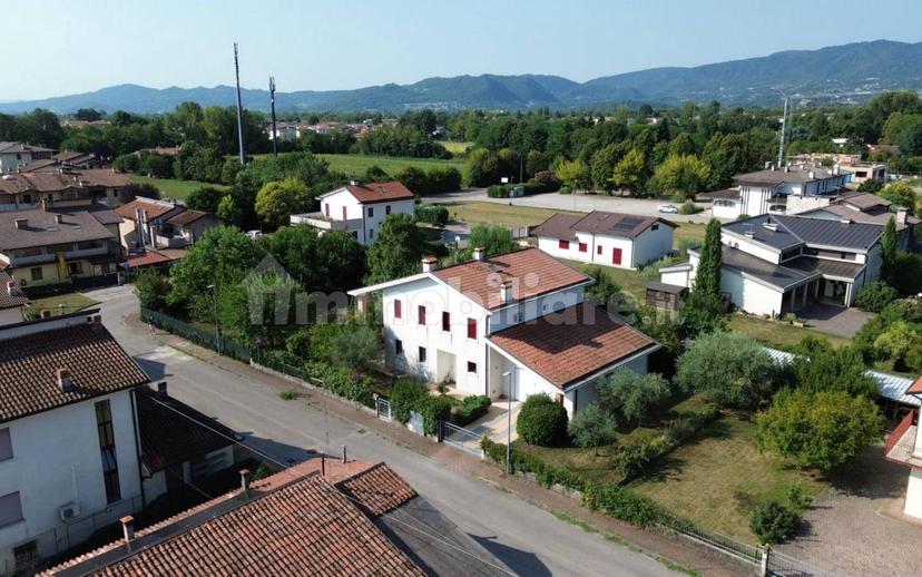 Villa unifamiliare, ottimo stato, 320 m², Centro, Marano Vicentino — foto 17 di 37