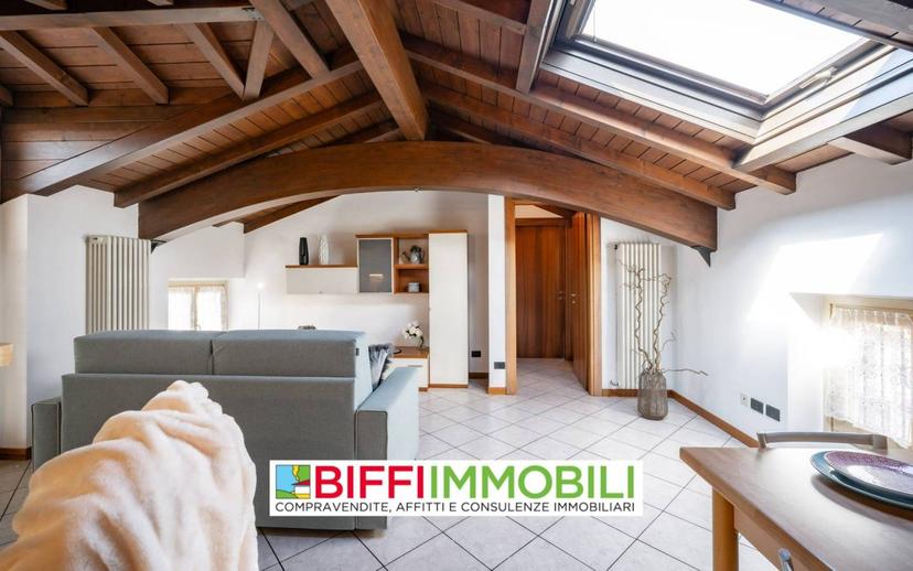 Bilocale via Antonio Fogazzaro, Castello, Lecco — foto 21 di 49