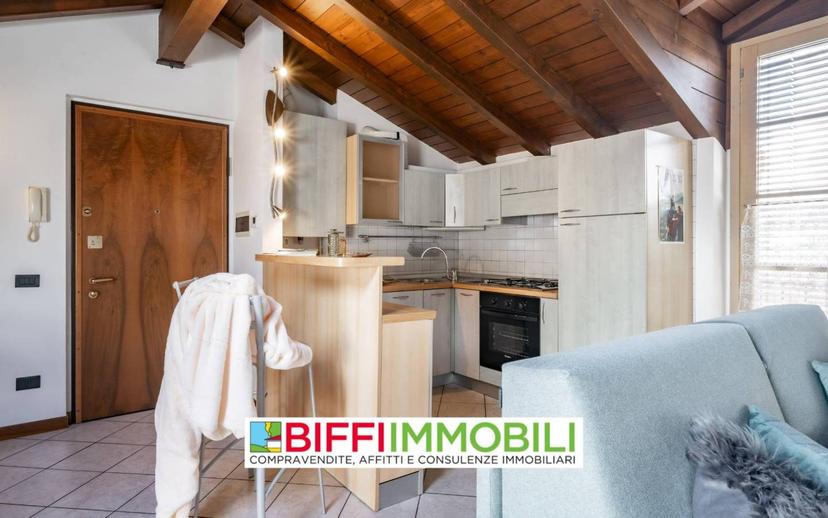 Bilocale via Antonio Fogazzaro, Castello, Lecco — foto 44 di 49