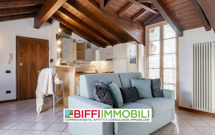 Bilocale via Antonio Fogazzaro, Castello, Lecco — foto 41 di 49