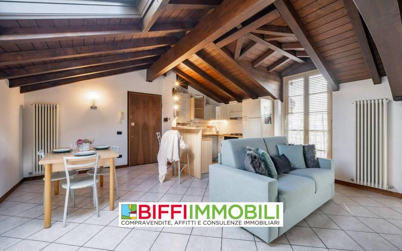 Bilocale via Antonio Fogazzaro, Castello, Lecco — foto 29 di 49