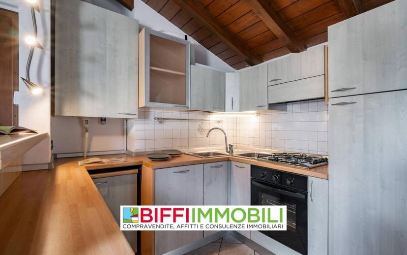 Bilocale via Antonio Fogazzaro, Castello, Lecco — foto 30 di 49