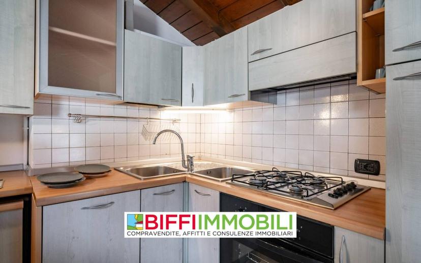 Bilocale via Antonio Fogazzaro, Castello, Lecco — foto 7 di 49