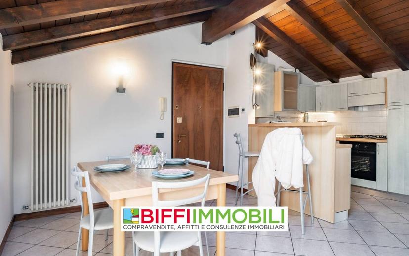 Bilocale via Antonio Fogazzaro, Castello, Lecco — foto 42 di 49