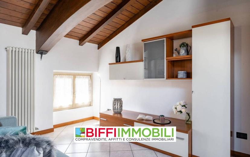 Bilocale via Antonio Fogazzaro, Castello, Lecco — foto 16 di 49