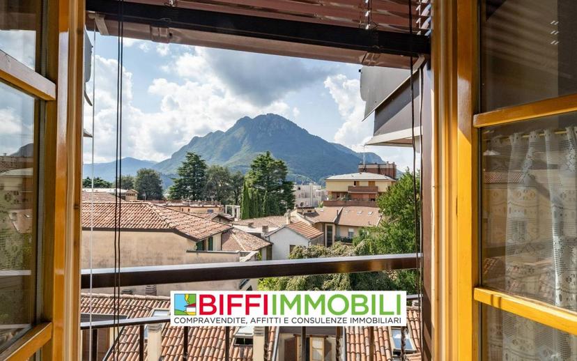 Bilocale via Antonio Fogazzaro, Castello, Lecco — foto 3 di 49