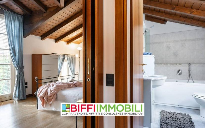 Bilocale via Antonio Fogazzaro, Castello, Lecco — foto 48 di 49