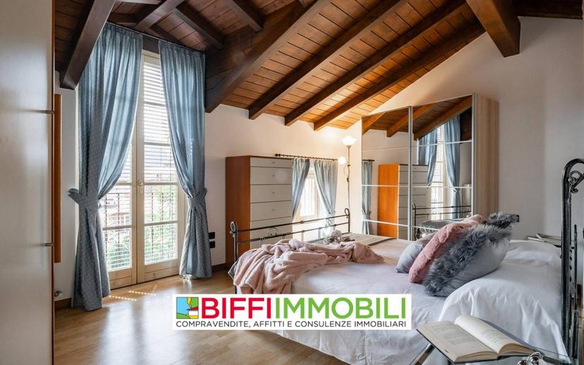 Bilocale via Antonio Fogazzaro, Castello, Lecco — foto 39 di 49