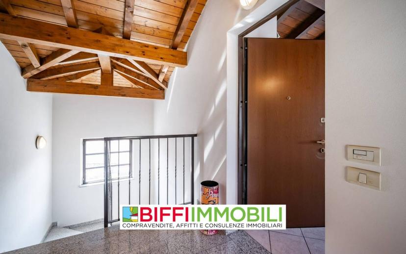 Bilocale via Antonio Fogazzaro, Castello, Lecco — foto 37 di 49