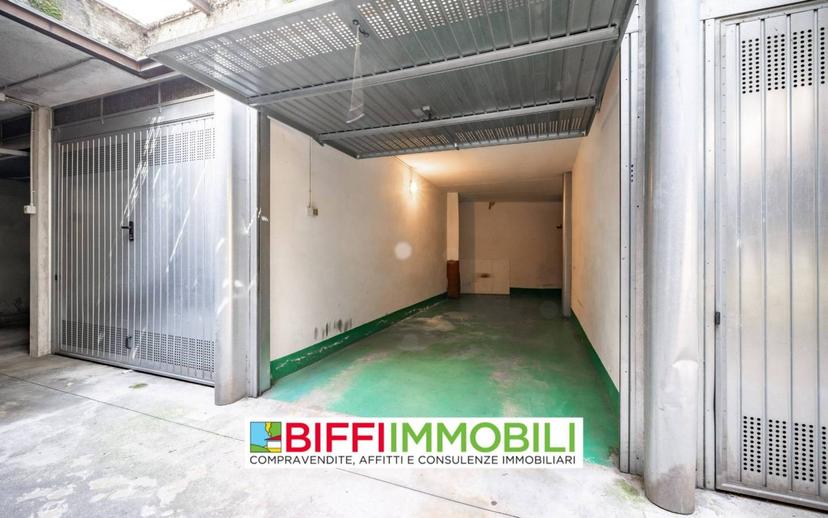 Bilocale via Antonio Fogazzaro, Castello, Lecco — foto 22 di 49