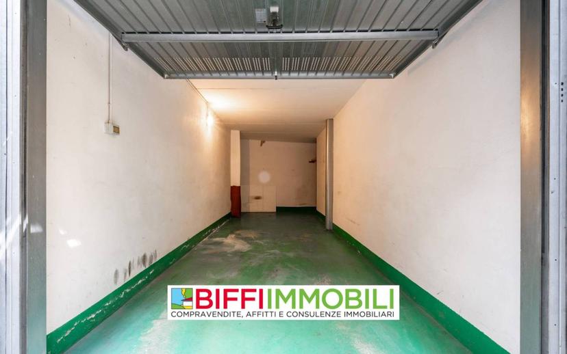 Bilocale via Antonio Fogazzaro, Castello, Lecco — foto 40 di 49