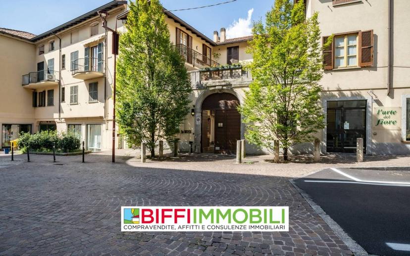 Bilocale via Antonio Fogazzaro, Castello, Lecco — foto 10 di 49