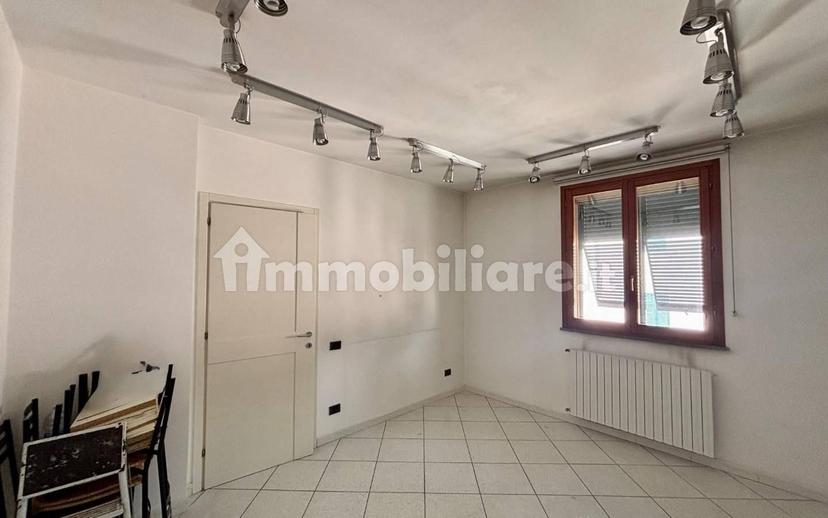 Quadrilocale via Calatafimi,, Centro, Castelfranco di Sotto — foto 14 di 26