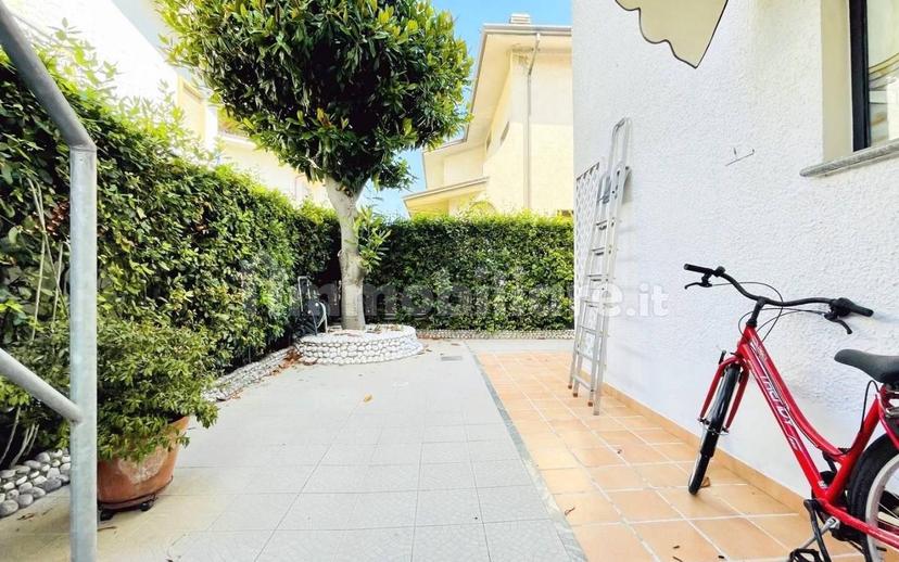 Villa plurifamiliare, buono stato, 135 m², Torre del Lago, Viareggio — foto 25 di 27