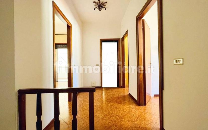 Villa plurifamiliare, buono stato, 135 m², Torre del Lago, Viareggio — foto 24 di 27