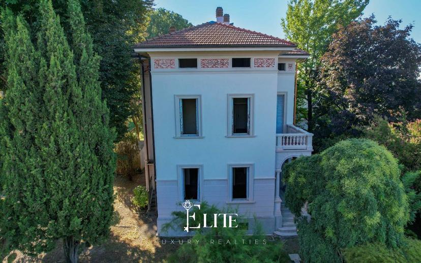 Villa unifamiliare via Pietro Metastasio, Casbeno, Varese — foto 3 di 25