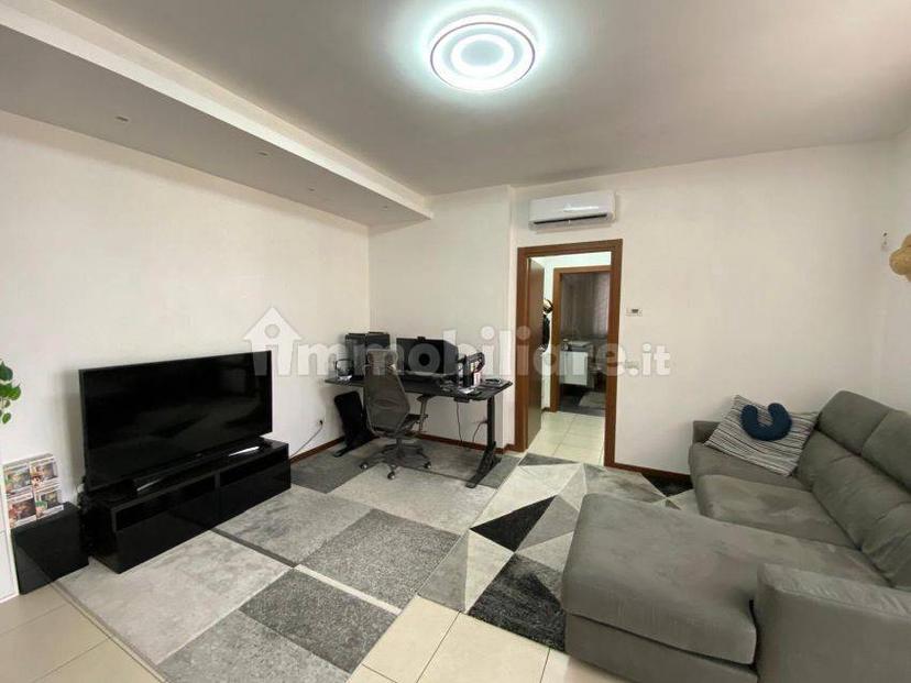 Bilocale via San Cristoforo 101, Centro, Brugherio — foto 19 di 31
