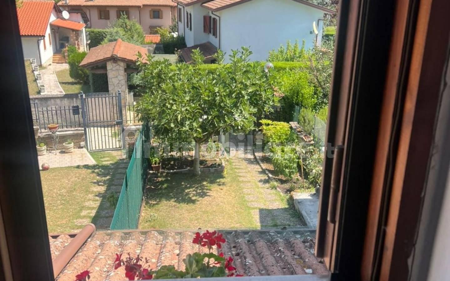 Villa a schiera via Portonaccio 51, Centro, Rocca di Botte