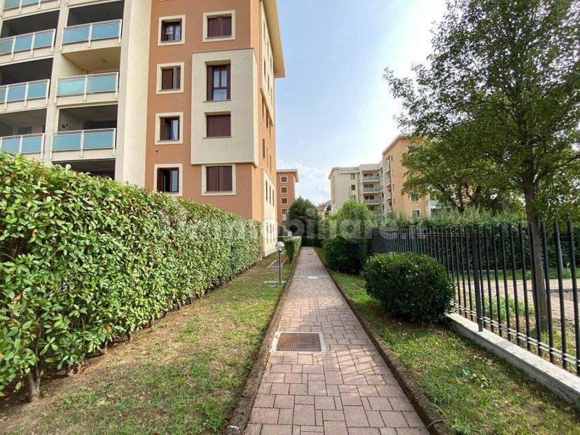 Bilocale via San Cristoforo 101, Centro, Brugherio — foto 14 di 31