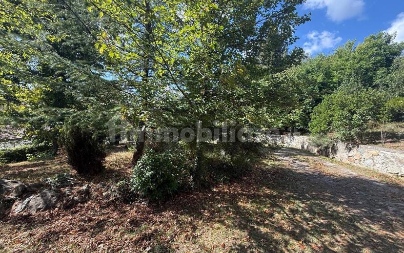 Villa plurifamiliare via Vecchia di Plodio 12, Centro, Carcare — foto 7 di 53