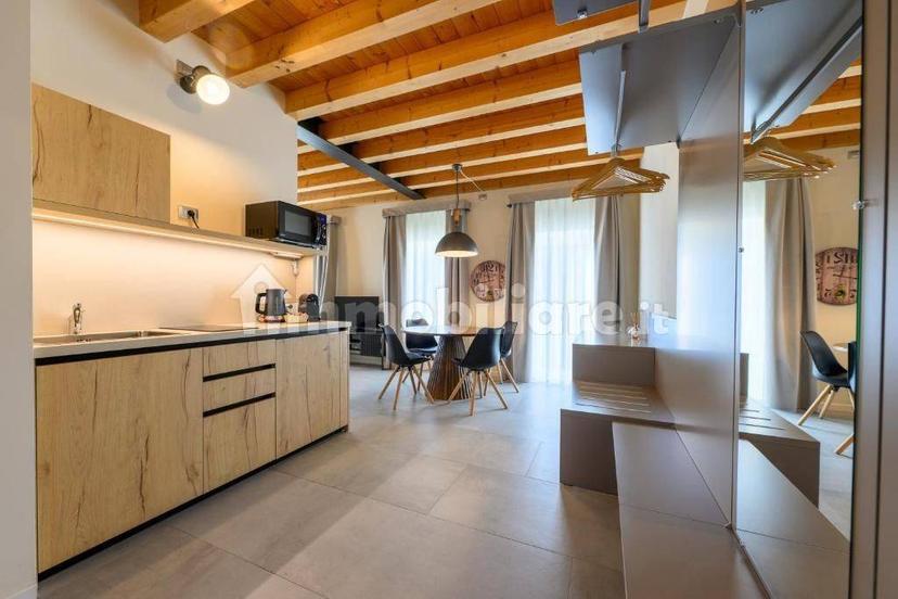 Trilocale via Sant'Andrea 29, Centro, Vittorio Veneto — foto 4 di 5