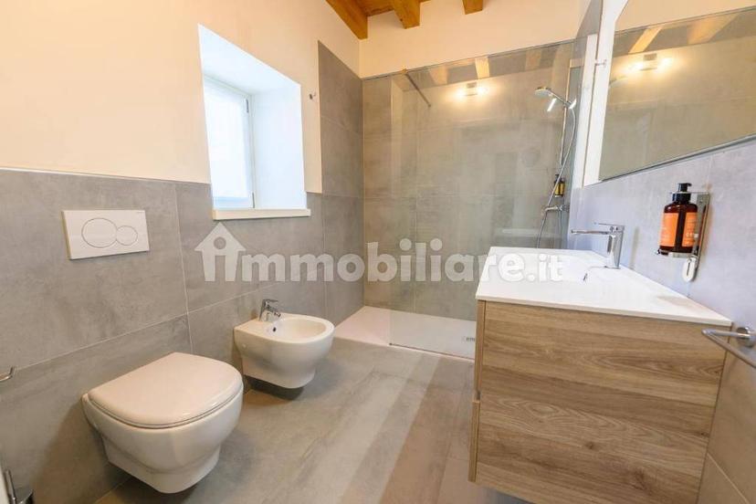 Trilocale via Sant'Andrea 29, Centro, Vittorio Veneto — foto 5 di 5
