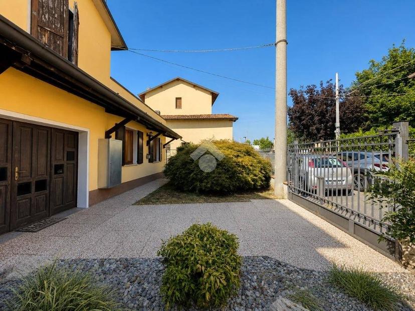 Villa bifamiliare via D. Savio 19, Centro, Chiari — foto 12 di 33