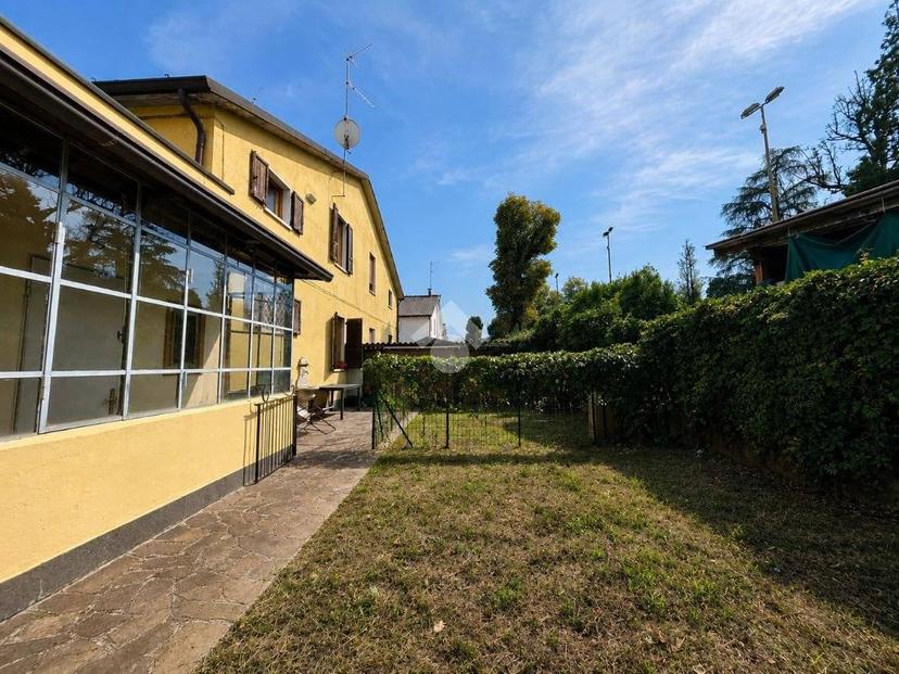 Villa bifamiliare via D. Savio 19, Centro, Chiari — foto 20 di 33