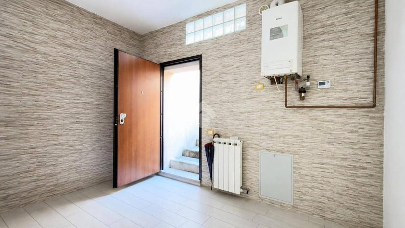 Trilocale via Vercelli 8, Desio — foto 11 di 13