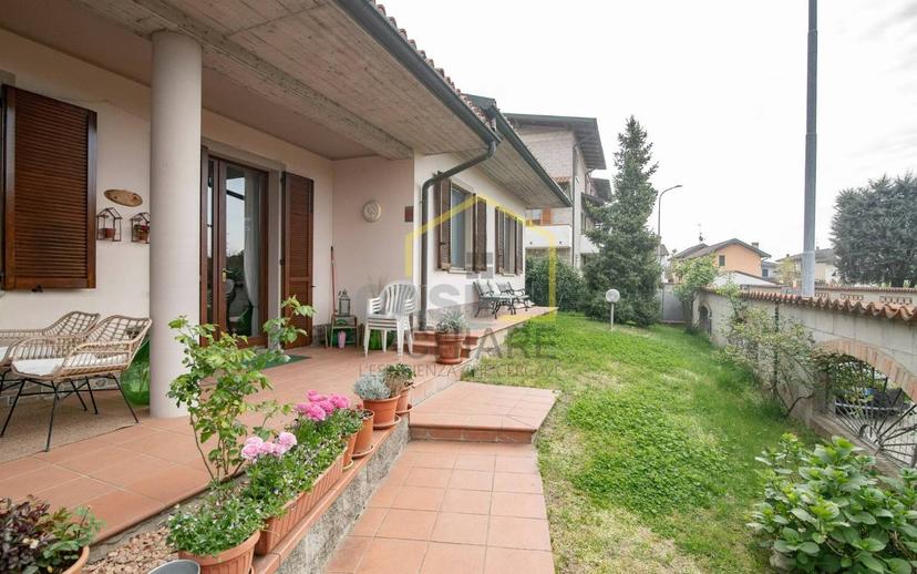 Villa unifamiliare via Amerigo Vespucci 8, Centro, Gropello Cairoli — foto 23 di 33
