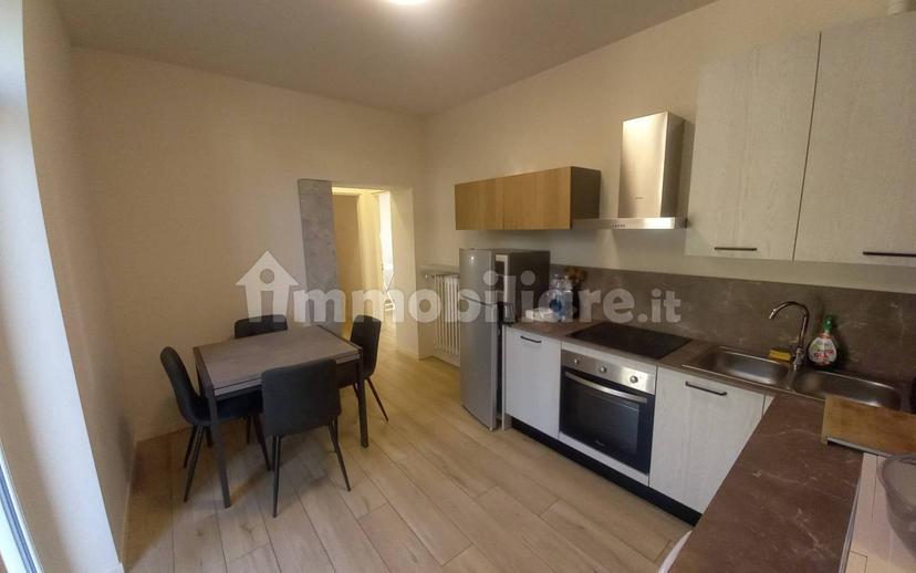 Bilocale via Brunati, Centro, Salò — foto 16 di 30