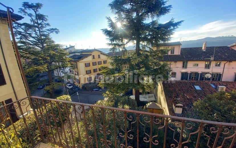 Bilocale via Brunati, Centro, Salò — foto 29 di 30