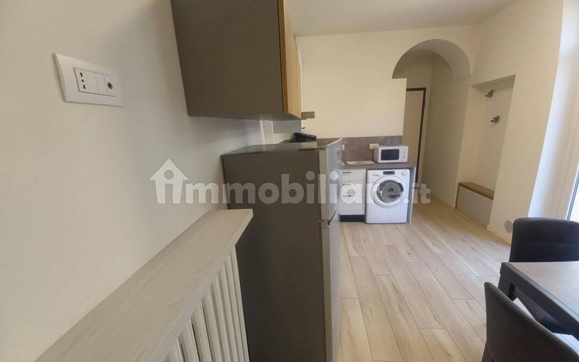 Bilocale via Brunati, Centro, Salò — foto 5 di 30