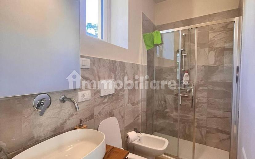 Bilocale via Brunati, Centro, Salò — foto 26 di 30