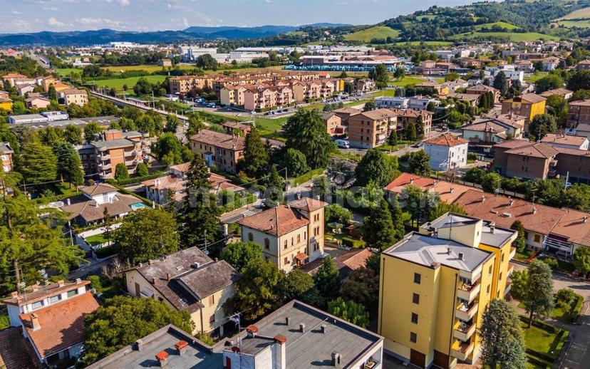 Quadrilocale via Aldo Moro  46, Centro, Casalgrande — foto 10 di 53