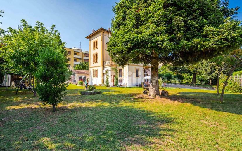 Quadrilocale via Aldo Moro  46, Centro, Casalgrande — foto 44 di 53