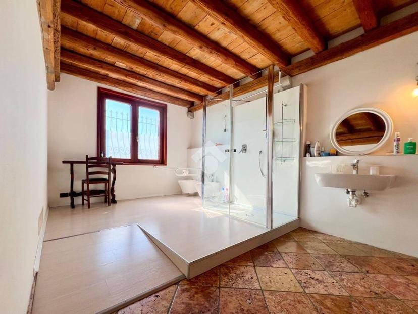 Villa unifamiliare piazza san rocco 50, Centro, Carlino — foto 25 di 33