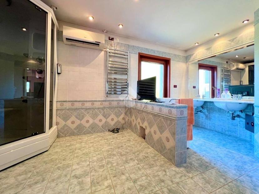 Villa unifamiliare piazza san rocco 50, Centro, Carlino — foto 20 di 33