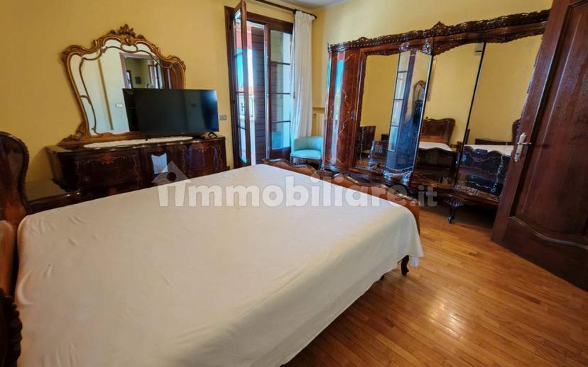 Villa bifamiliare via Diocleziana, Centro, Montegrotto Terme — foto 14 di 37