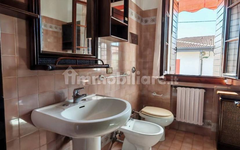 Villa bifamiliare via Diocleziana, Centro, Montegrotto Terme — foto 20 di 37