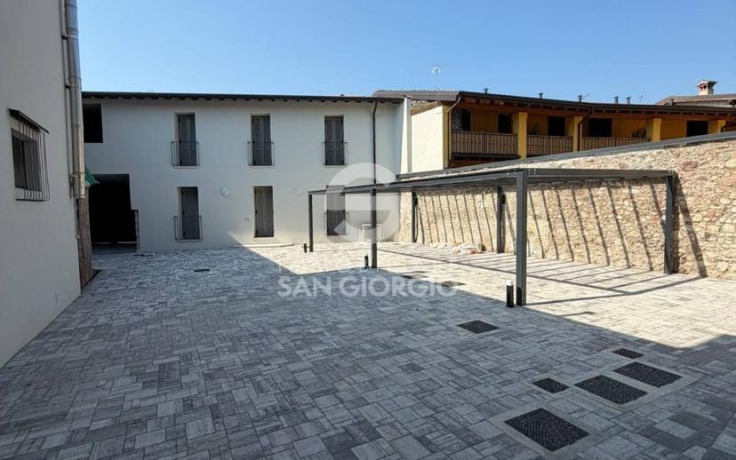 Appartamenti di nuova costruzione a Manerba del Garda — foto 2 di 16