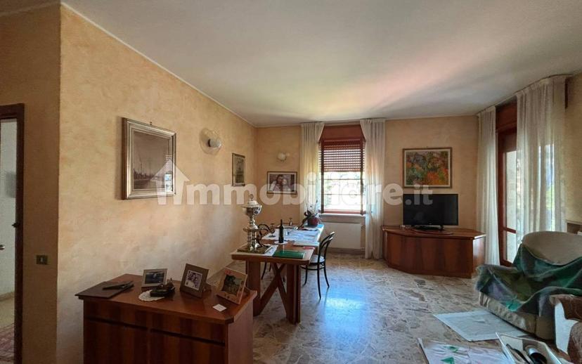 Quadrilocale viale 2 Giugno, Centro, Castel San Giovanni — foto 11 di 13