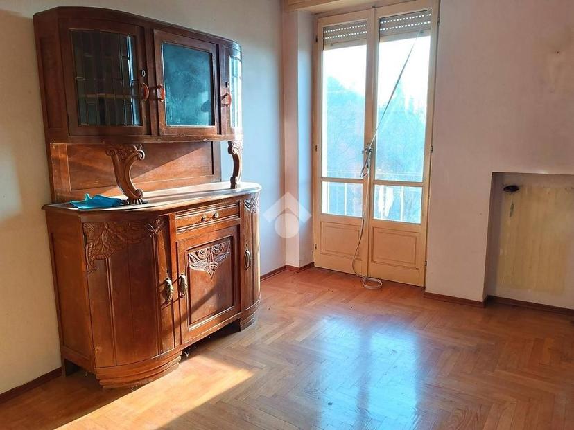 Villa bifamiliare frazione simone 110, Valdilana