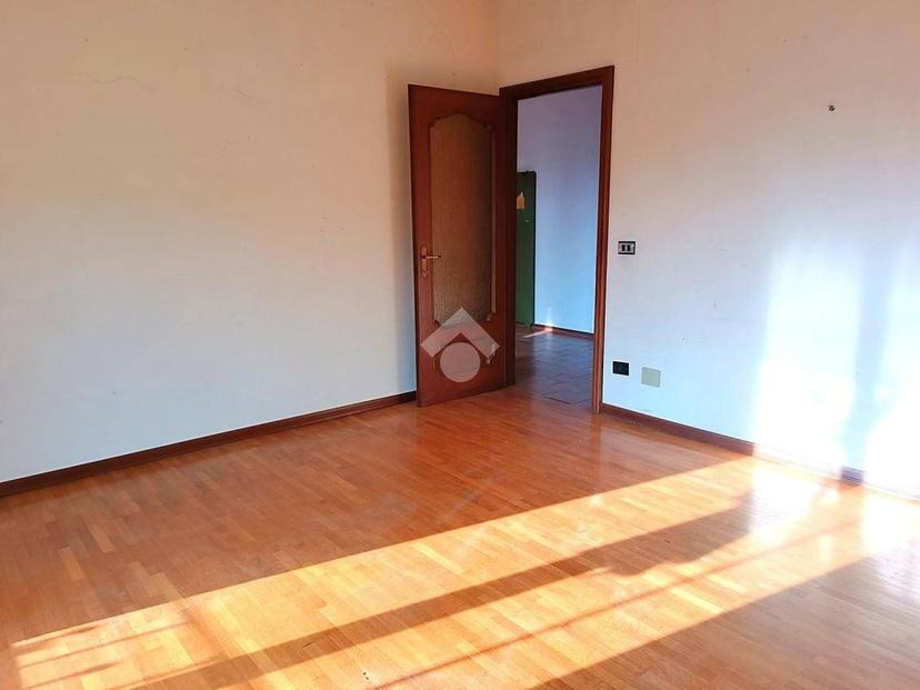 Villa bifamiliare frazione simone 110, Valdilana — foto 14 di 37