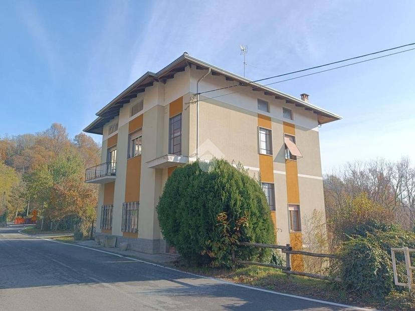 Villa bifamiliare frazione simone 110, Valdilana — foto 30 di 37