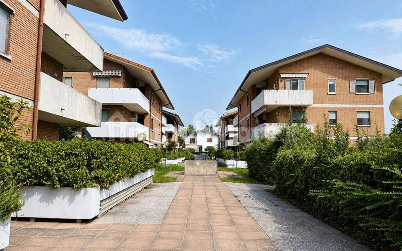 Quadrilocale via Ippolito Nievo 17/A, Passons, Pasian di Prato — foto 7 di 18